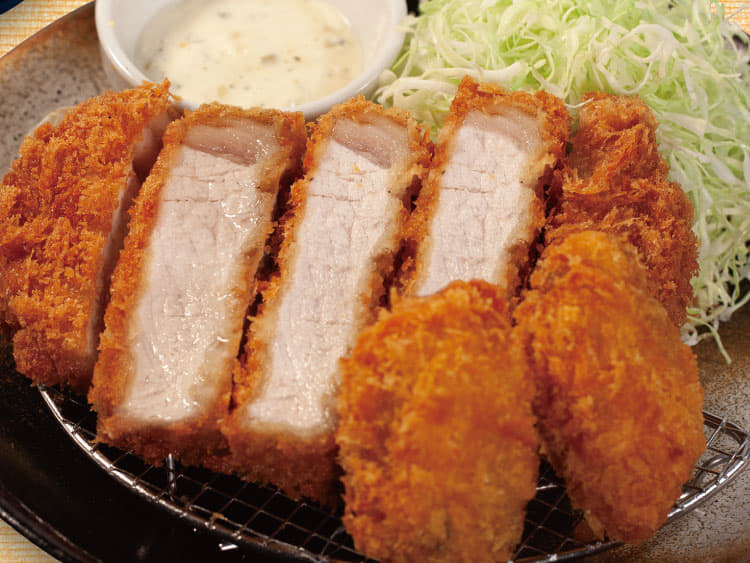 超厚切りロースかつ&カキフライ(2個)定食
