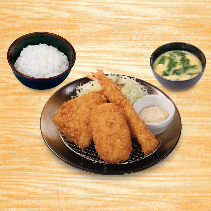 海鮮盛合わせ定食（カニコロ1個・海老1尾・アジ1枚）