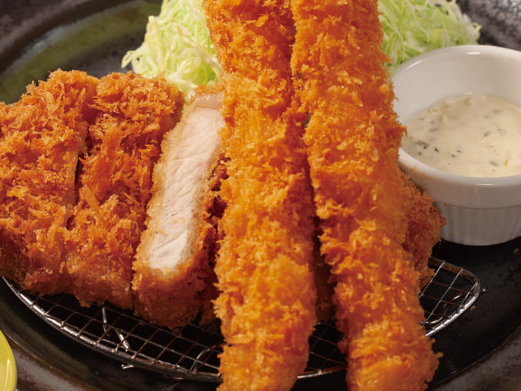 “大麦豚”ロースかつ＆海老フライ（2尾）定食