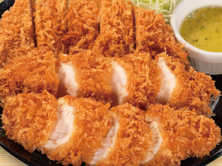 ロースかつ&ガーリックソースチキンむねかつ2本定食