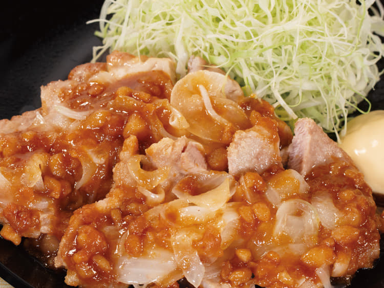 背脂生姜タレのダブルロースポークフライドステーキ定食
