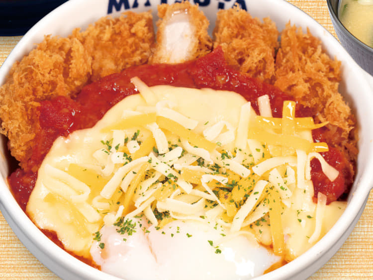 チーズうまトマ“国産雪国育ち”ロースかつ定食