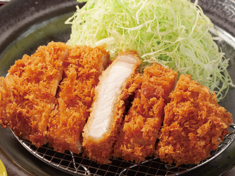 “国産雪国育ち”ロースかつ定食