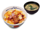 旨辛玉子ソーセージ丼