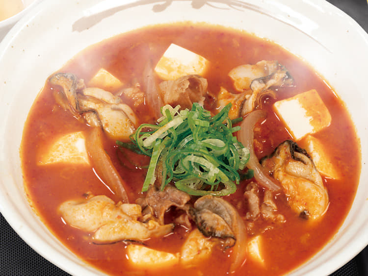 牡蠣入り牛豆腐キムチチゲセット｜メニュー｜松屋