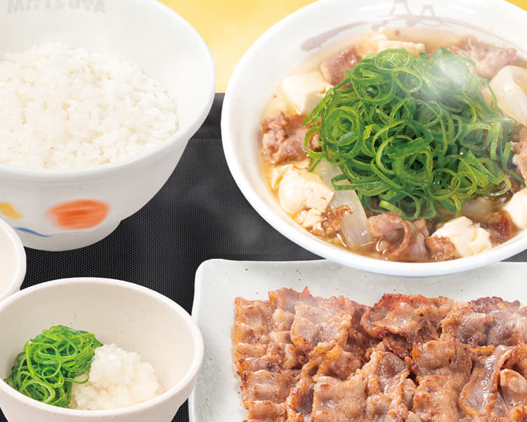 具だくさん肉吸いカルビ焼肉定食