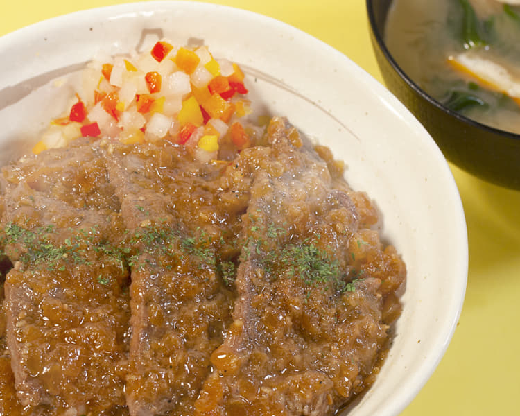 ビフテキ丼(香味ジャポネソース)