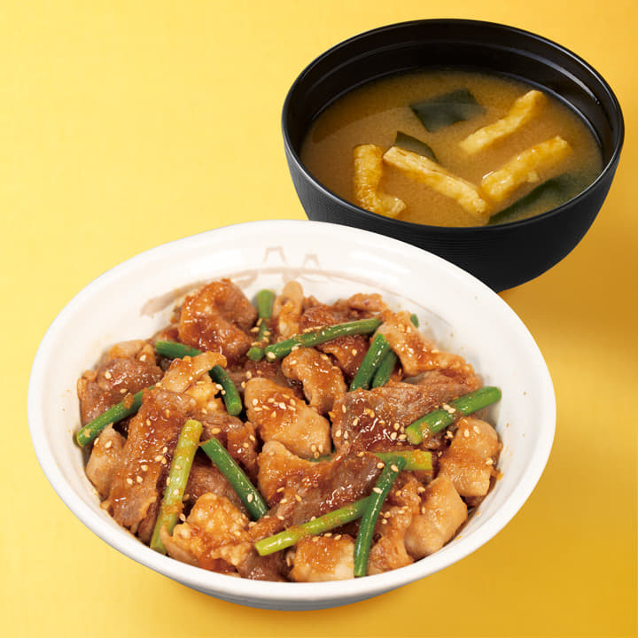 牛カルビホルモン丼