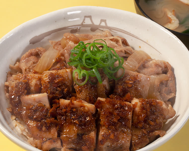 にんにくバターのごろチキコンボ牛めし生野菜セット メニュー 松屋
