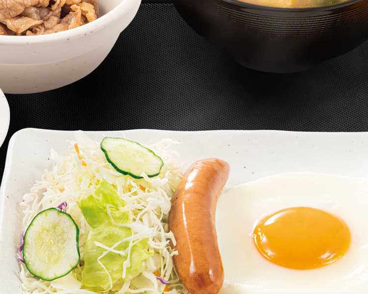 ソーセージエッグ定食