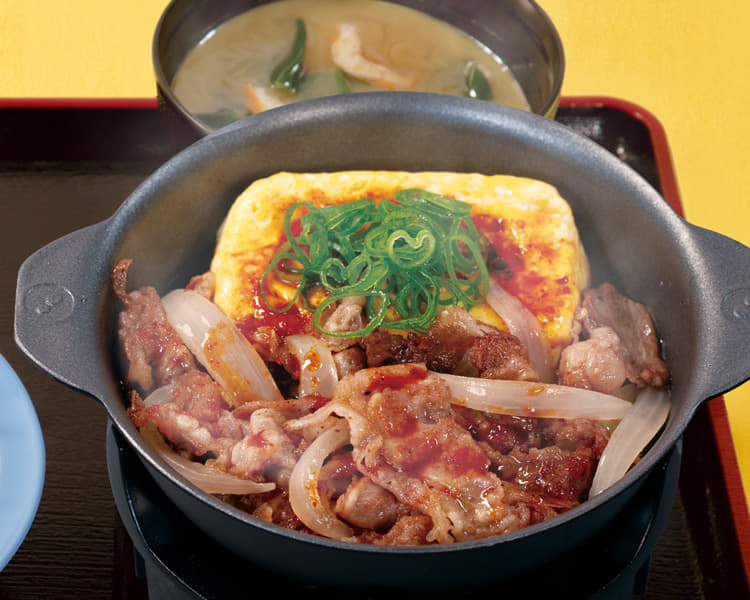 旨辛豆腐牛バラ焼定食
