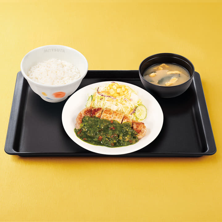 チミチュリソース厚切りポークグリル定食