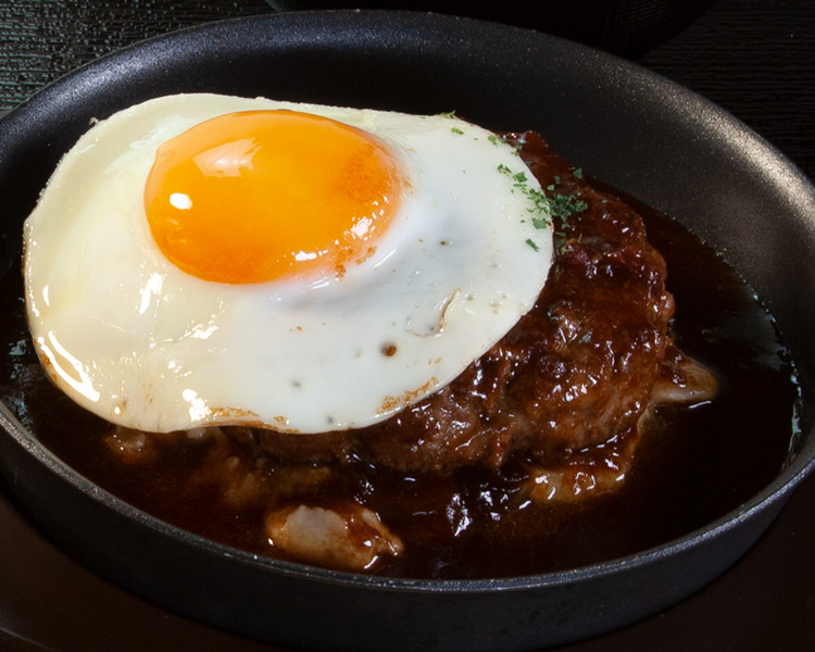 エッグビーフハンバーグステーキ定食