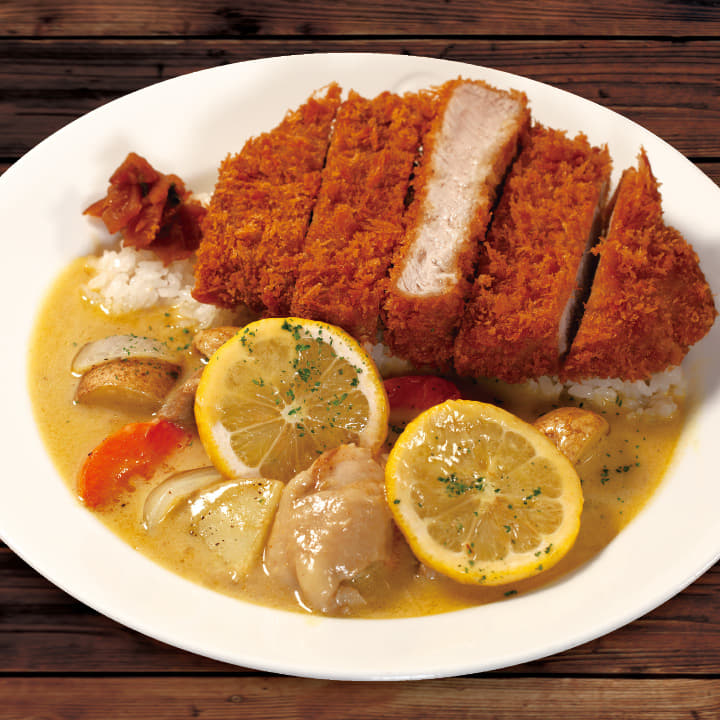 ごろごろ野菜超厚切りロースかつレモンクリームカレー（トッピングチキン）