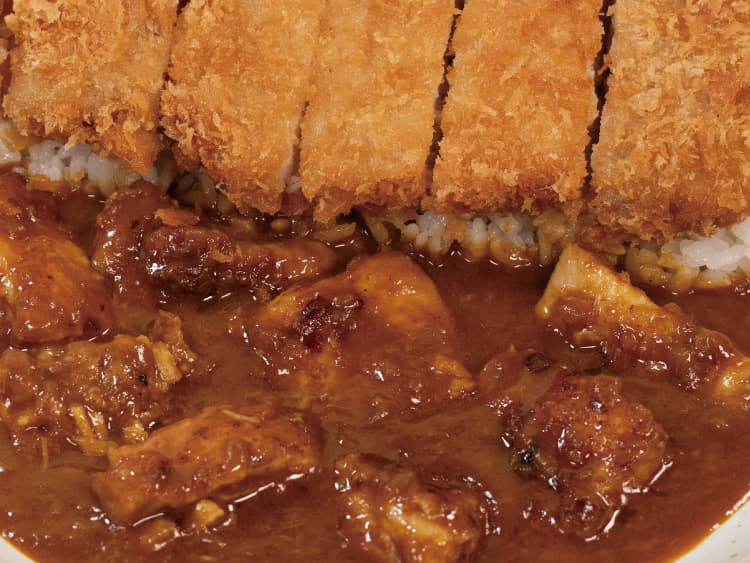 ごろごろ煮込みタンドリーチキンロースかつカレー