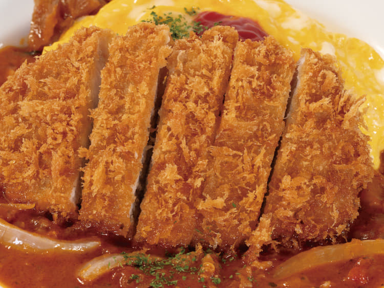 たっぷりトマトのロースかつオムハヤシライス
