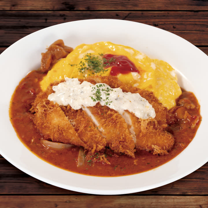 たっぷりトマトのささみかつオムハヤシライス