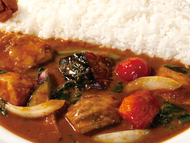 彩り野菜&ごろごろチキンカレー