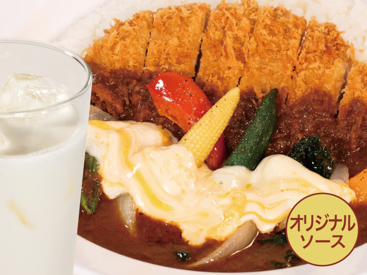 【お得なセット】ロースかつ彩野菜チーズカレーラッシーセット
