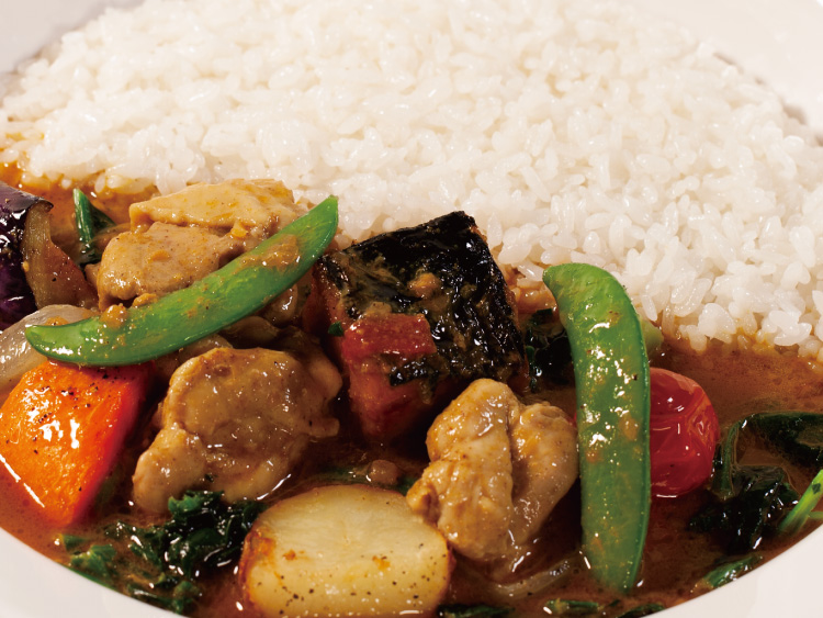 8種の野菜とチキンのスープカレー