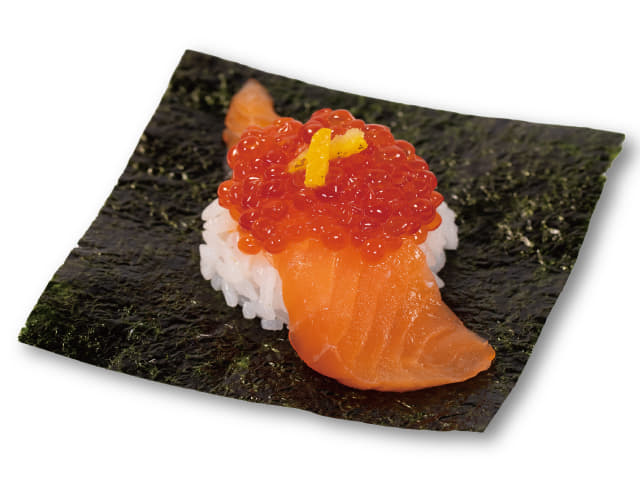 濃厚！紅鮭いくらとサーモンの包み寿司