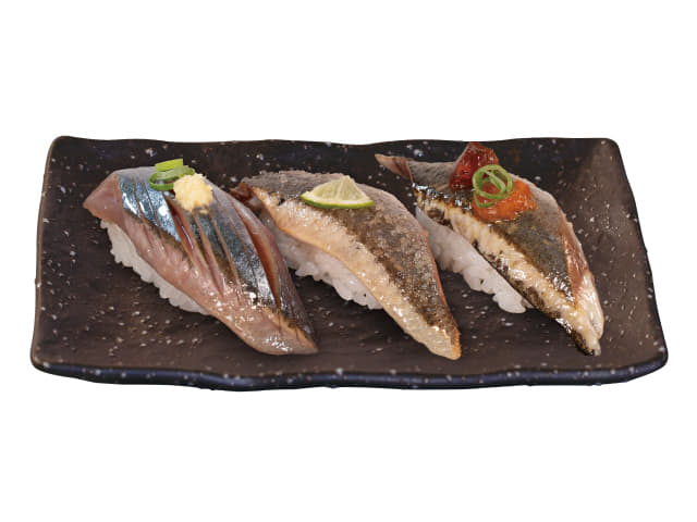 北海道産さんまの食べ比べ３貫盛り