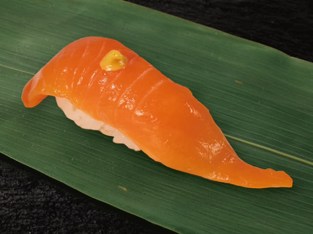 島寿司風漬けサーモン(１貫)