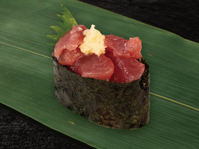 初がつお切落しそ軍艦(1貫)