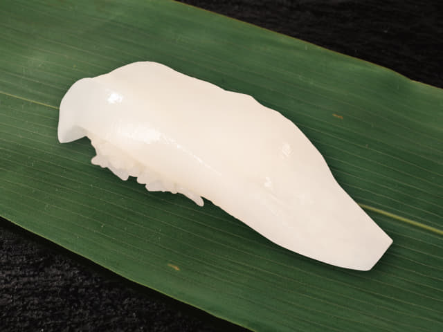 紋甲イカ（1貫）