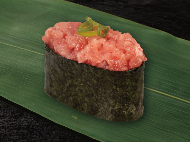 天然南まぐろのネギトロ軍艦