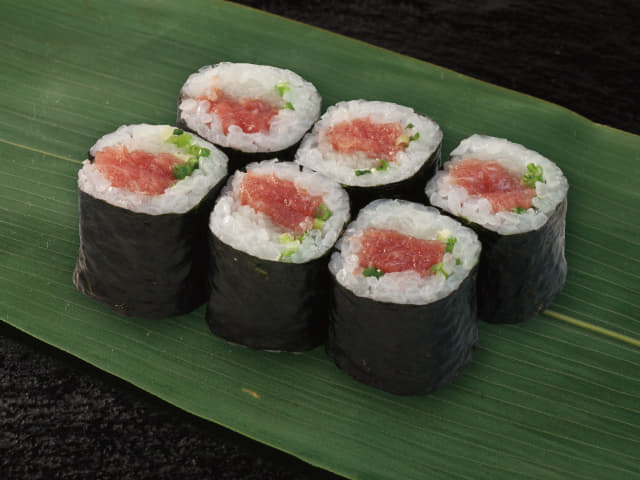 天然南まぐろのネギトロ巻き